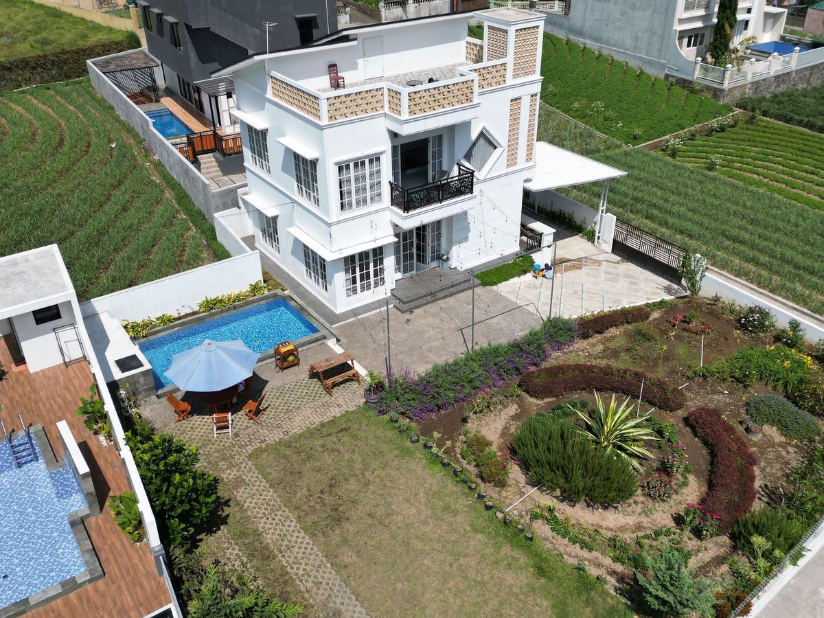 Beykoz Riva'da Havuzlu Müstakil Villa 5